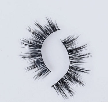 👁️✨ Faux Aurelia Eye Lashes – Soft Glam Wispy False Eyelashes
