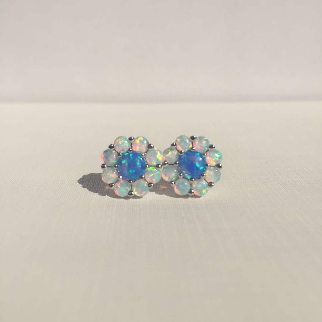 S925 Sterling Silver Opal Flower Earrings – Elegant Floral Stud Jewelry