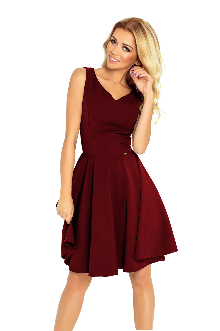 Flared dress - heart-shaped neckline - Burgundy color