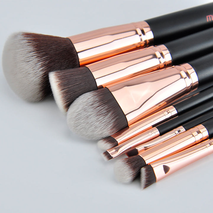 ✨ Rose Gold Makeup Brush — Elegant Beauty Tool 💄✨