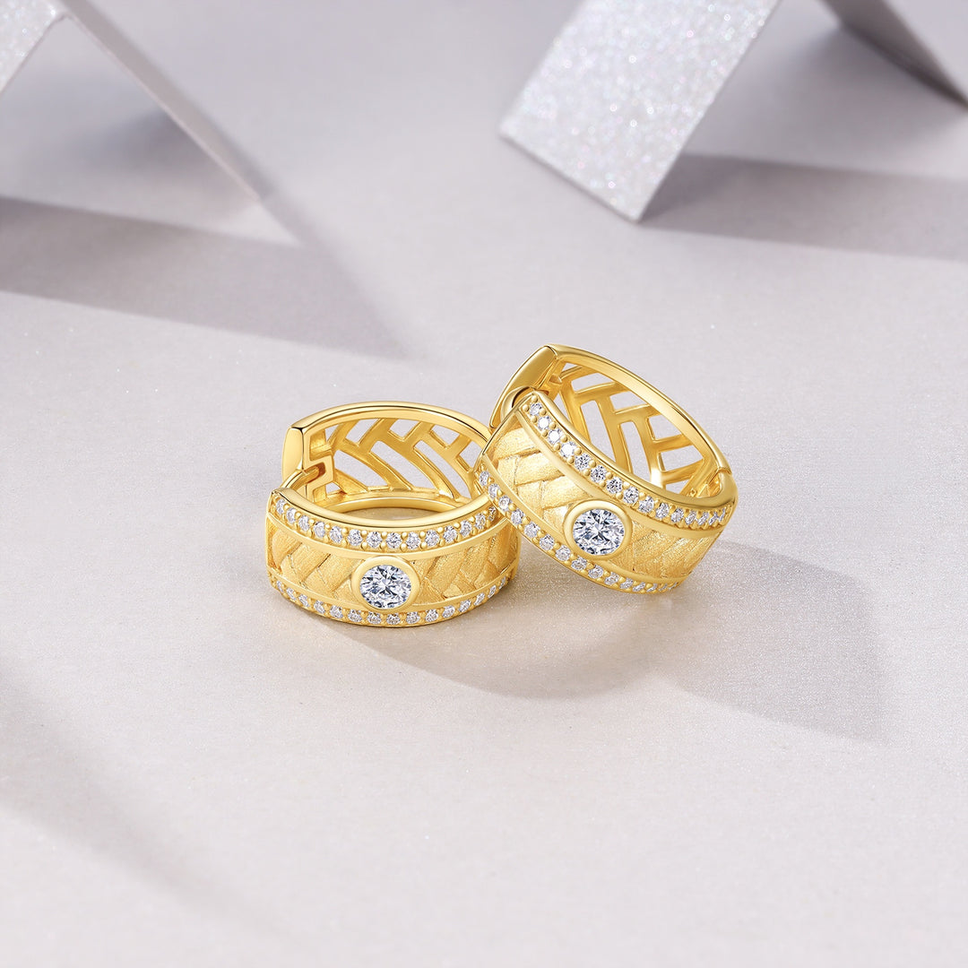 Minimalist Moissanite Stud Earrings – Gold-Plated S925 Silver