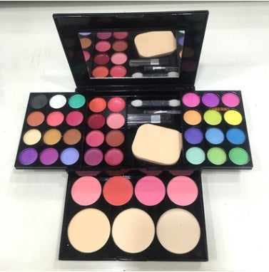 💄 3-Layer Makeup Box Set – 24 Eyeshadow, Lipstick, Blush & Face Powder All-in-One Kit ✨