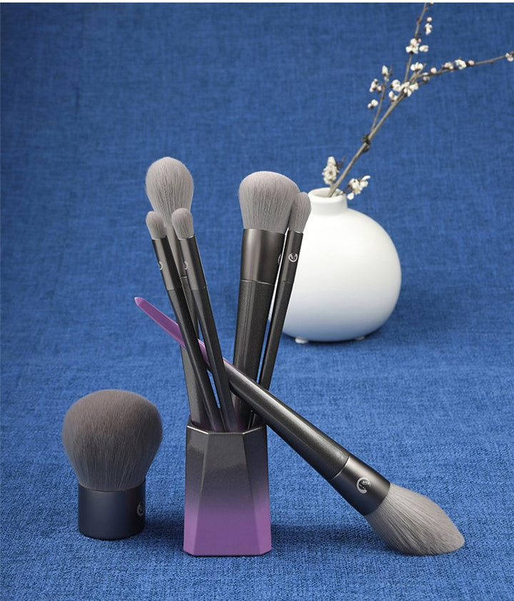 ✨ Eye & Face Makeup Brush Set (6-Piece) — blend, glow, and perfect your look 💄