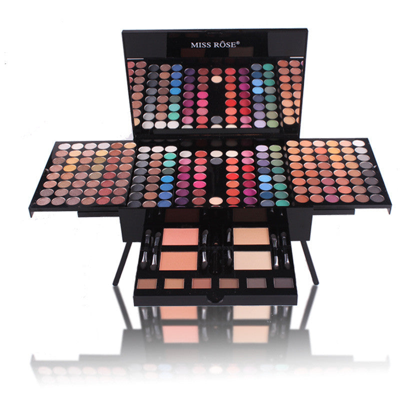 💖 Blush Makeup Box – Multi-Color Natural Tone Concealer & Embellishment Palette (Asian & South American Shades) ✨
