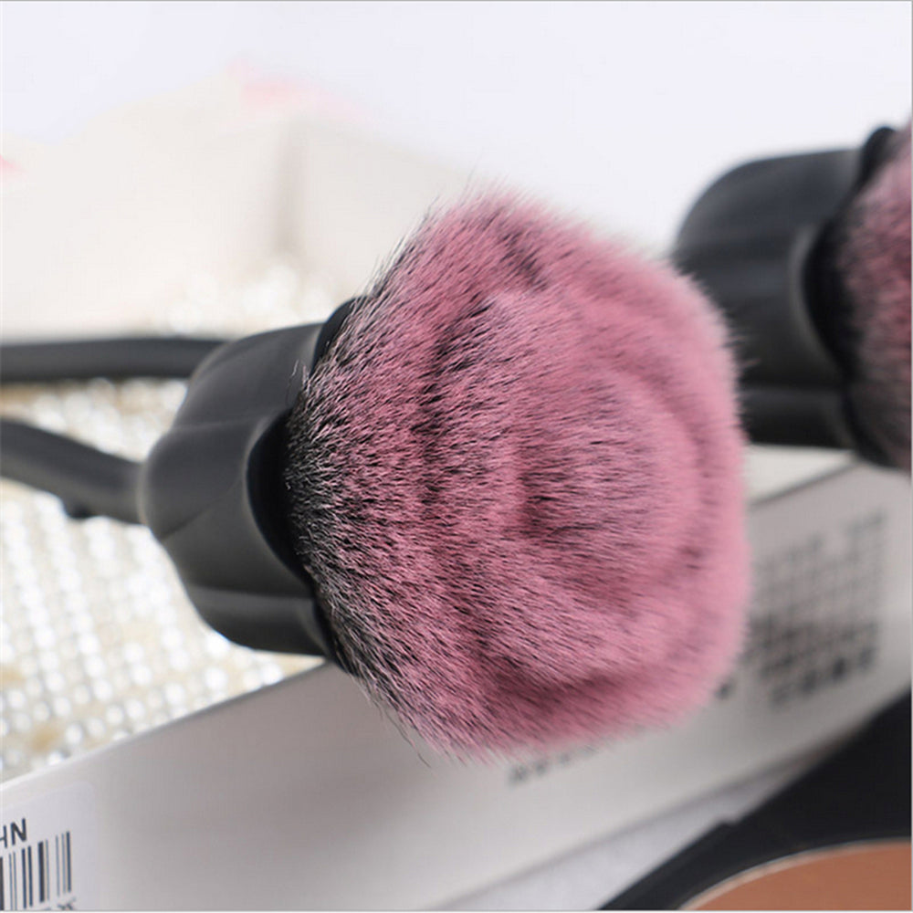 ✨ Rose Makeup Brush — Portable Beauty Tool 💄🌹