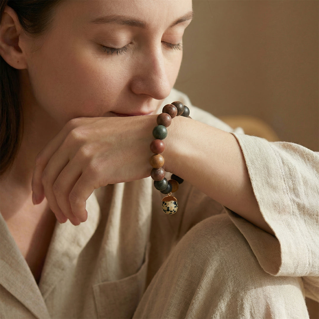 Chinese Herbal Bracelet – Lightweight Traditional Wellness Bead Jewelry