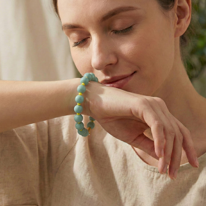 Chinese Herbal Bead Bracelet – Lightweight Traditional Wellness Jewelry