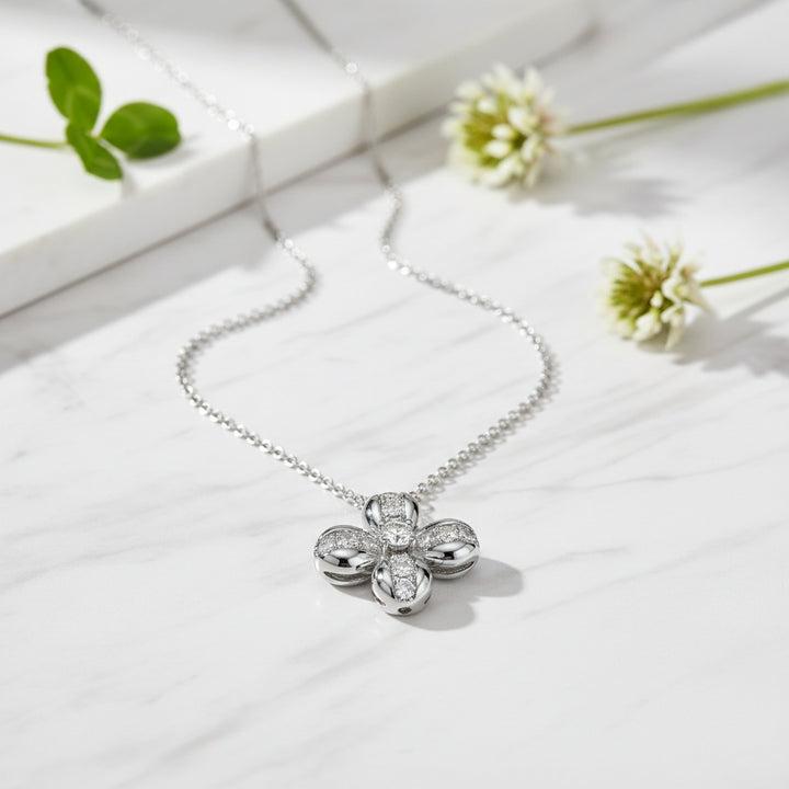 🍀 925 Sterling Silver Diamond Clover Necklace