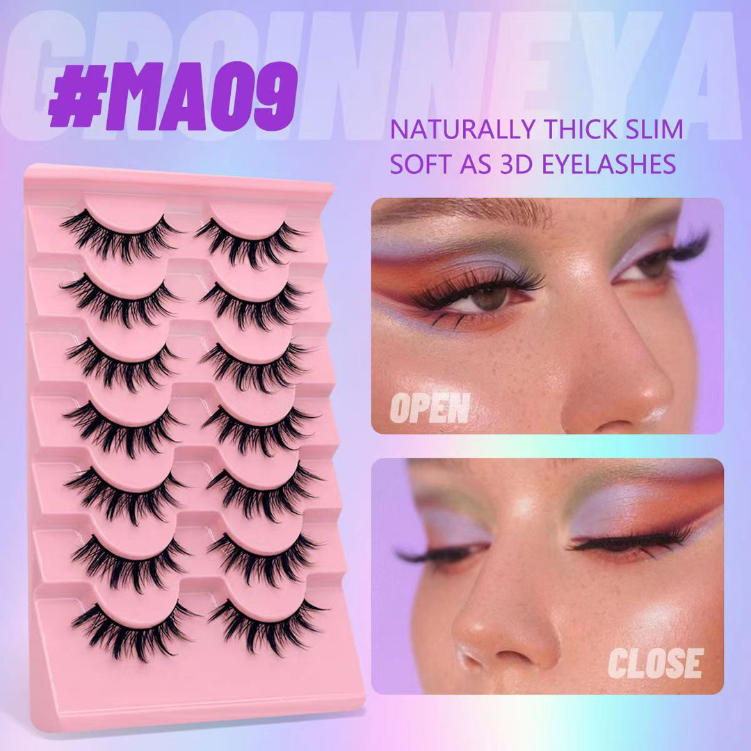 👁️✨ Natural Dense Messy Curly Eyelashes – Soft Volume Lash Set (7 Pairs)