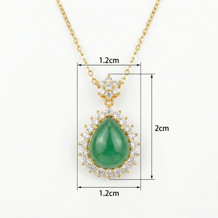 ✨ Pear-Shaped Green Gemstone Necklace