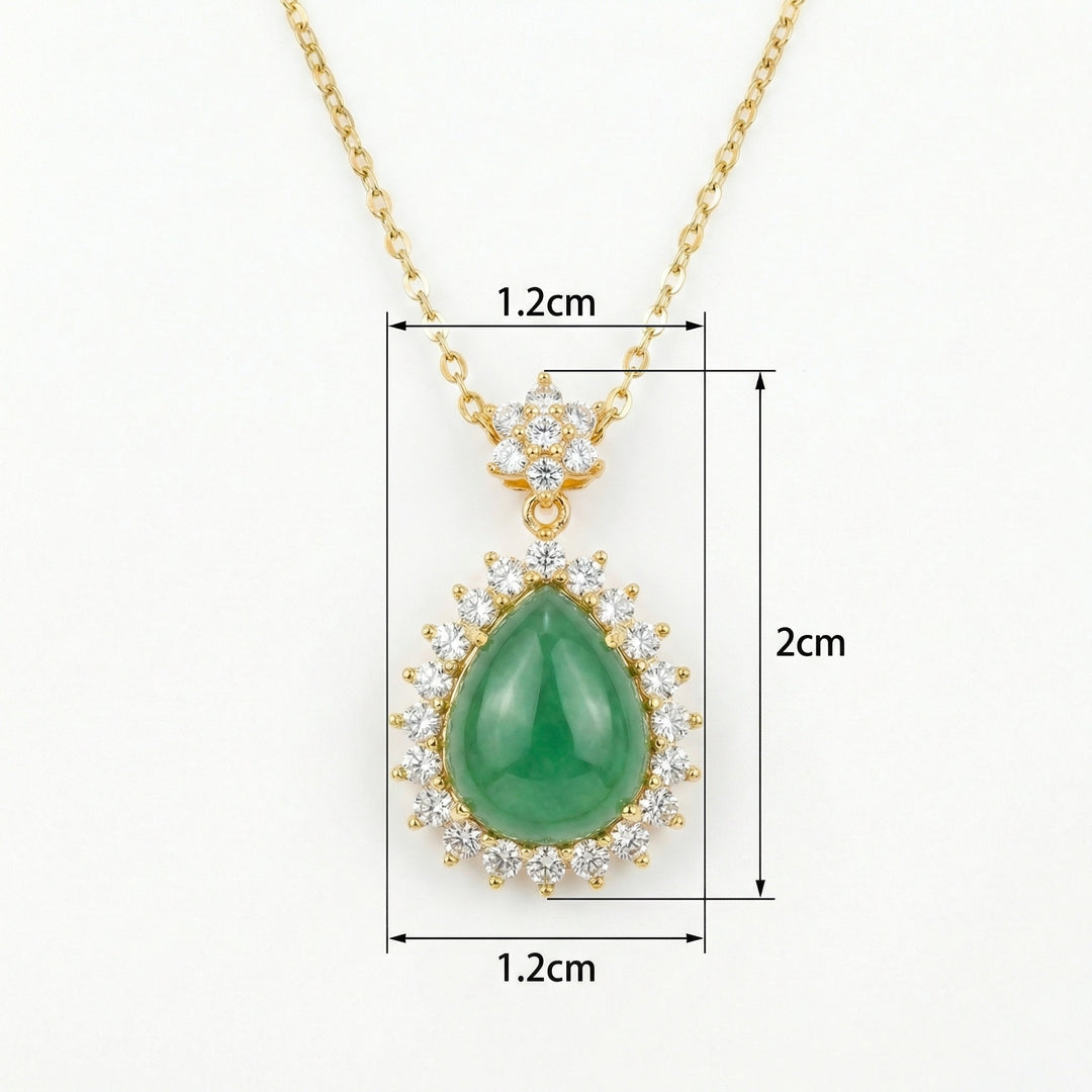 ✨ Pear-Shaped Green Gemstone Necklace