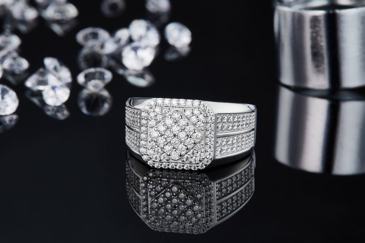 💍 Men’s Minimalist Moissanite Ring – Platinum-Plated S925 Silver (7.3g, Sizes 5–9) 💍
