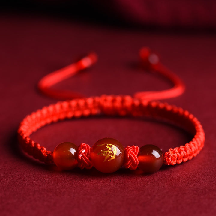 Zodiac Red Rope Bracelet – Natural Red Agate, Handwoven Charm