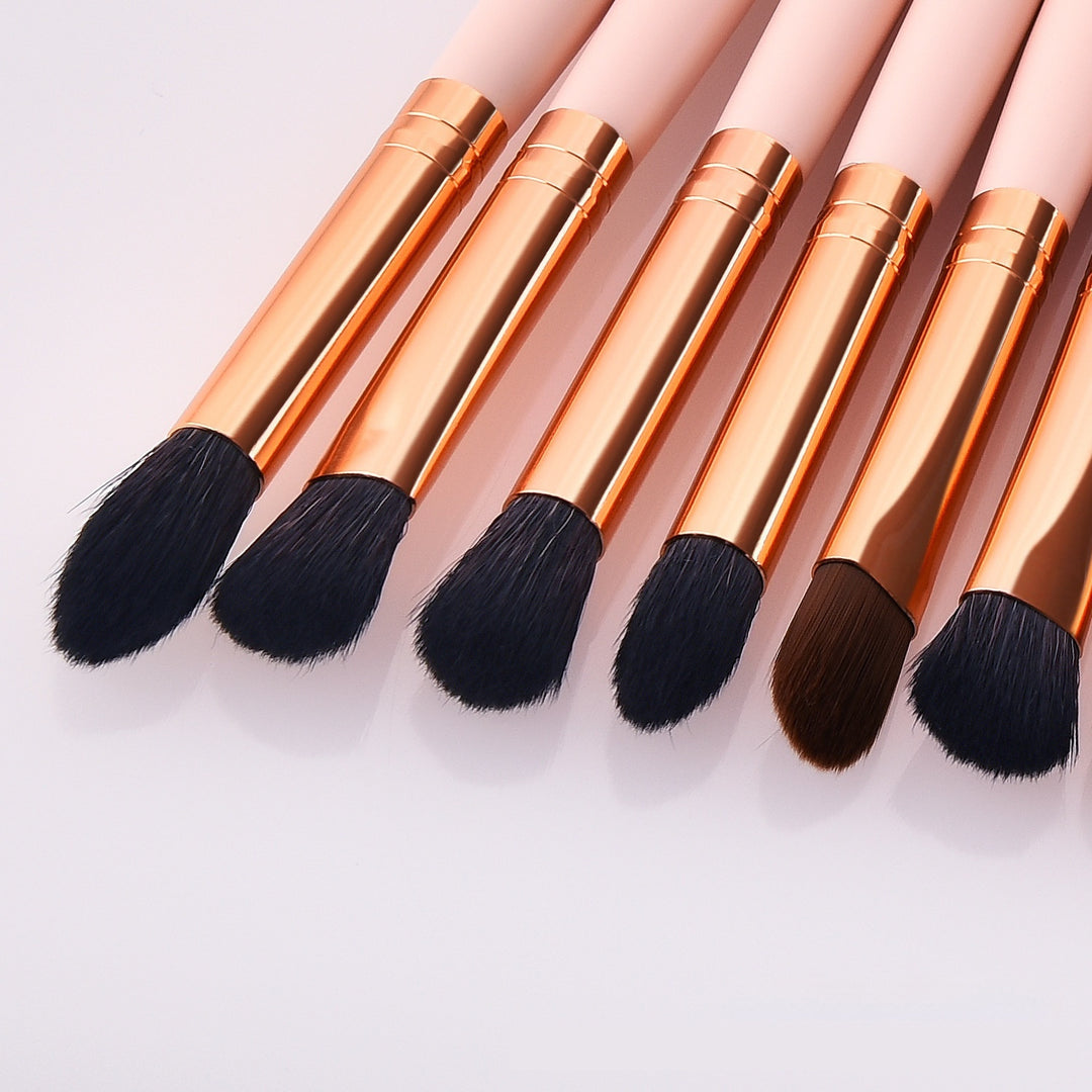 ✨ 11-Piece Wooden Handle Gold Makeup Brush Set 💄