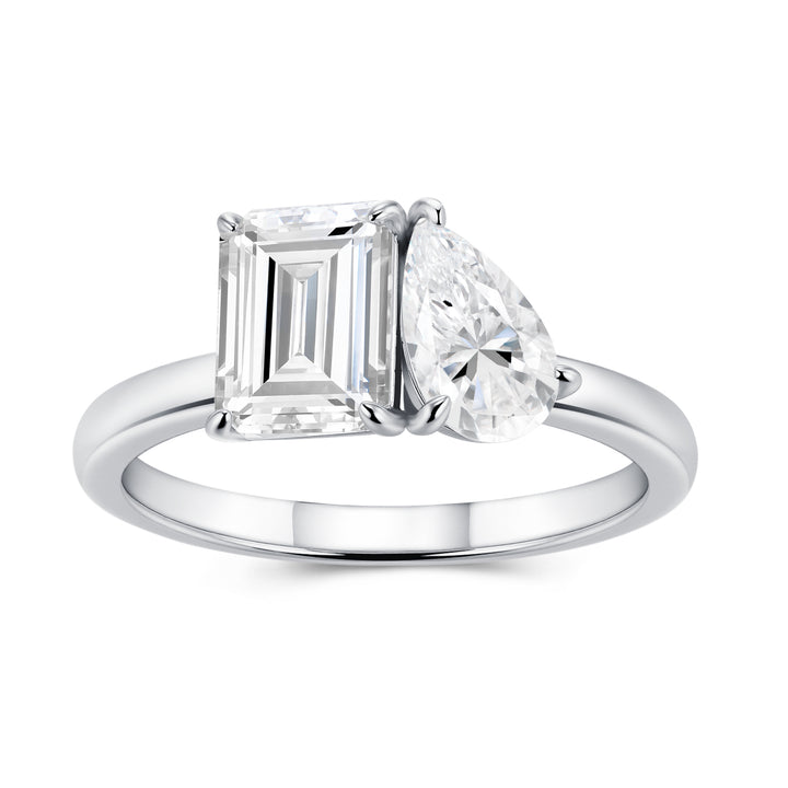 💍 Minimalist Moissanite Ring – Platinum-Plated S925 Silver (2.8g, 2 Stones, Sizes 5–9) 💍