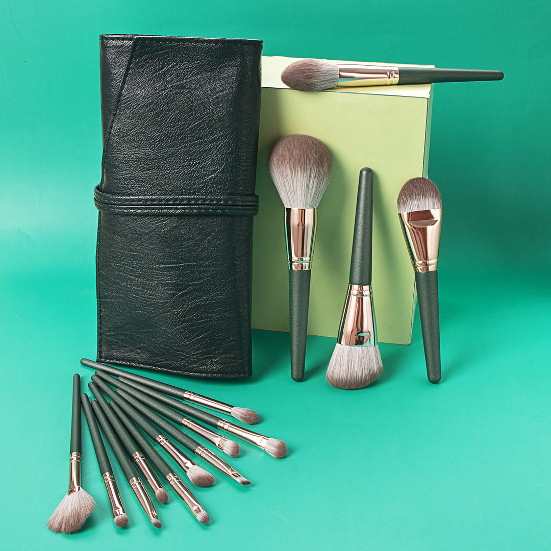 ✨ Single Double-Headed Eyeshadow Brush — Champagne Gold 💄✨