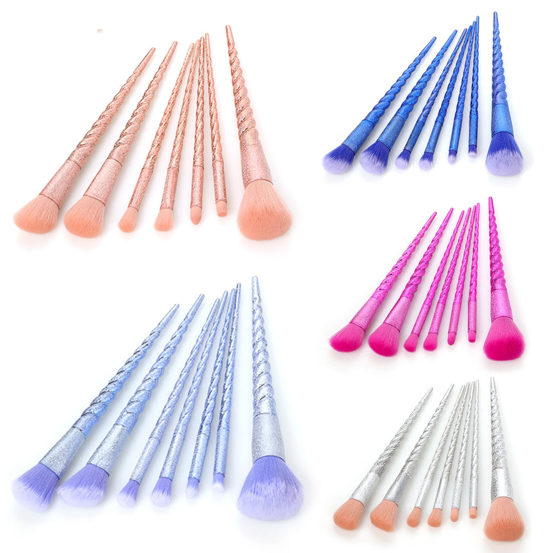 ✨ Single Double-Headed Eyeshadow Brush — Champagne Gold 💄✨