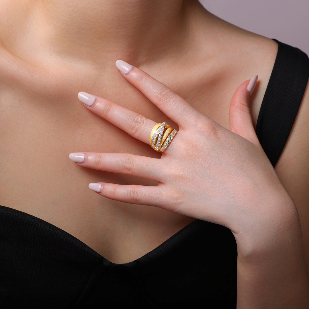 💍 Engraved Moissanite Ring – Gold-Plated S925 Silver Minimalist Luxury (Sizes 5–9) 💍