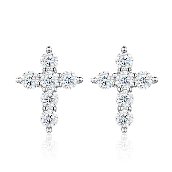A Luxurious And Fashionable Minimalist Jewelry Earring Set Featuring Top-quality Moissanite Stones, Made Of S925 Silver Electroplated With Platinum.