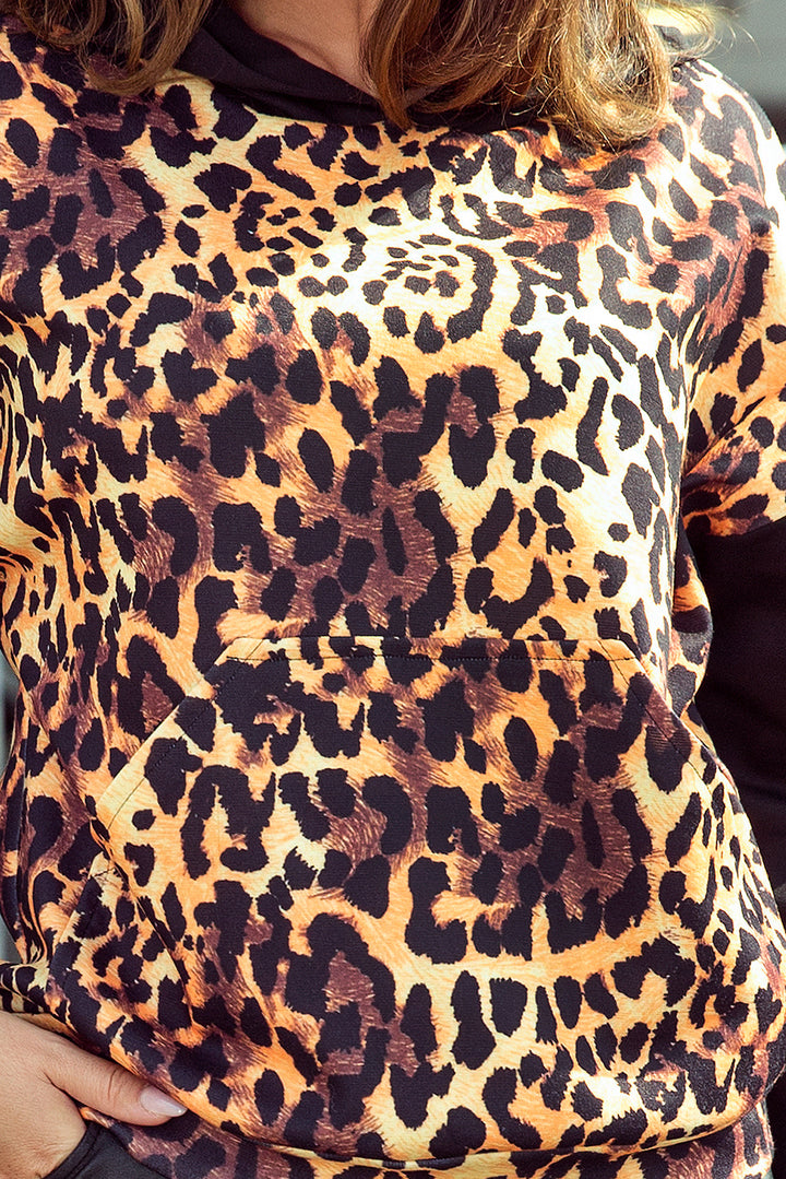 Kangaroo hoodie - leopard pattern