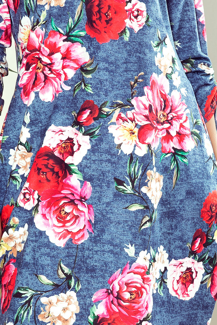 Comfortable Oversize dress - flowers on jeans