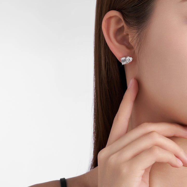 Minimalist Platinum-Plated Moissanite Stud Earrings – S925 Silver