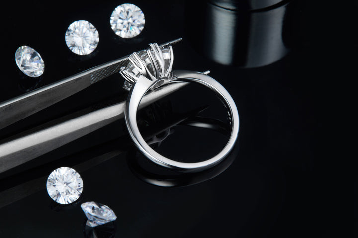 💎 1-Carat Moissanite Minimalist Ring – Platinum-Plated S925 Silver (3.2g, Sizes 5–9) 💎