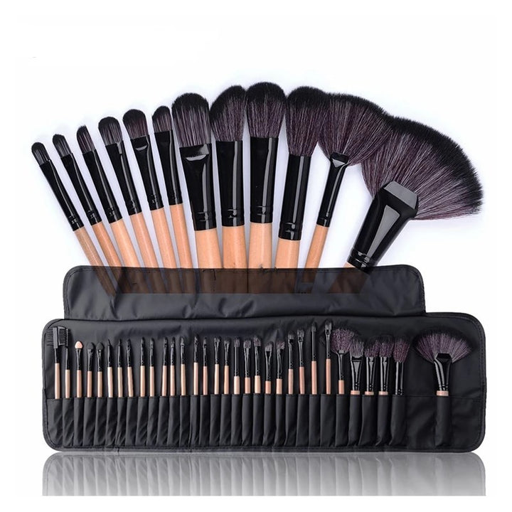 ✨ 32-Piece Makeup Brush Set with Bag — Complete Beauty Tools Kit 💄
