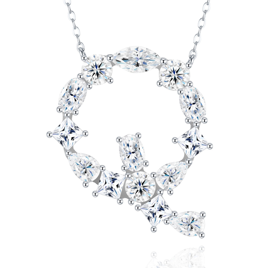 💎 Bubble Letter Q Pendant Necklace – Platinum & Gold-Plated S925 Silver with Moissanite 💎