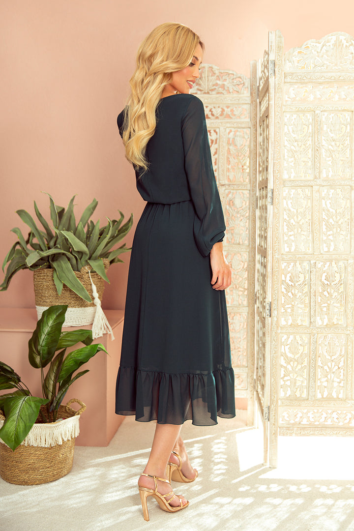 Chiffon midi dress with a neckline and frill - grün