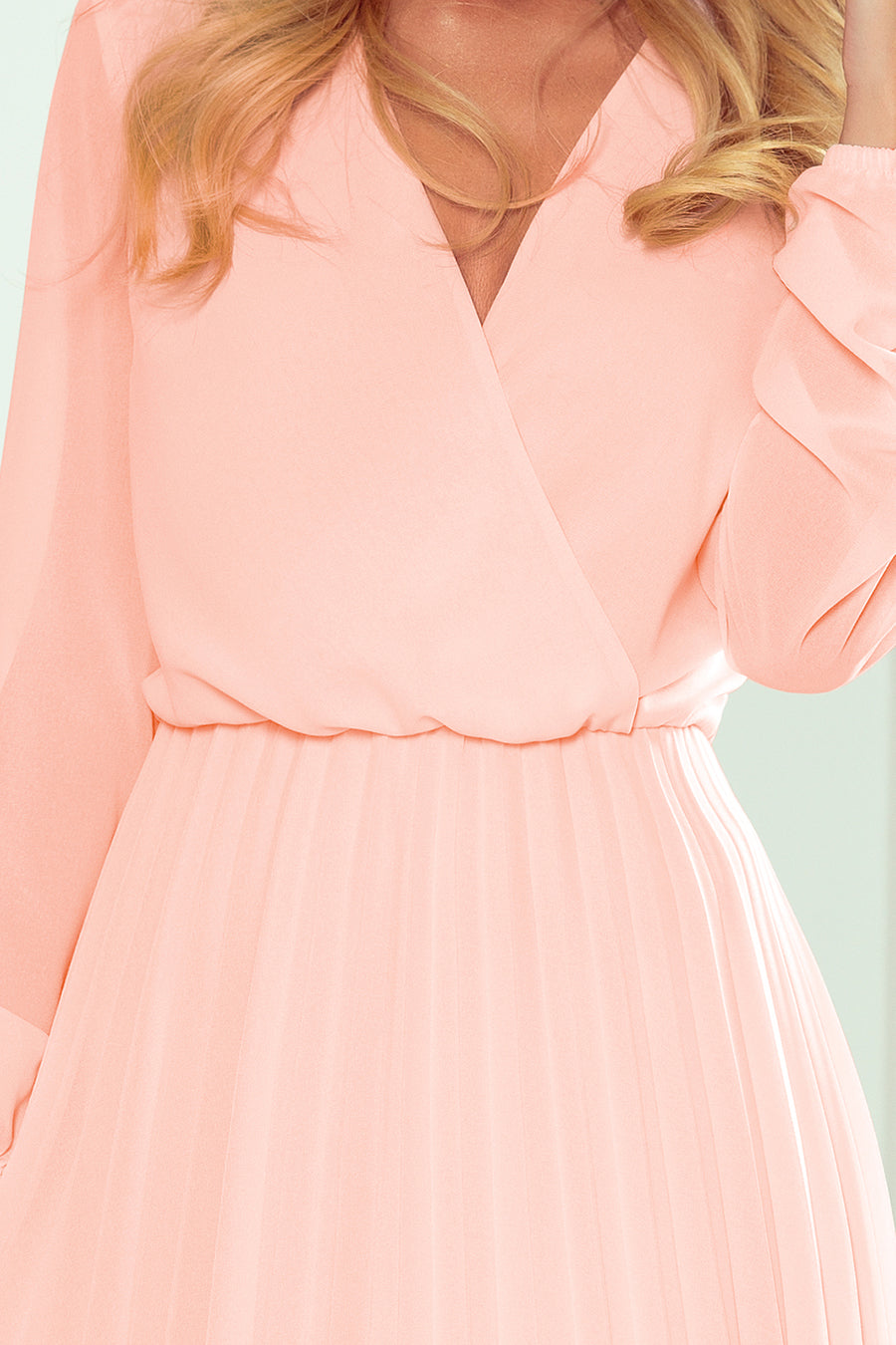 ISABELLE Pleated dress with neckline and long sleeve - peach color