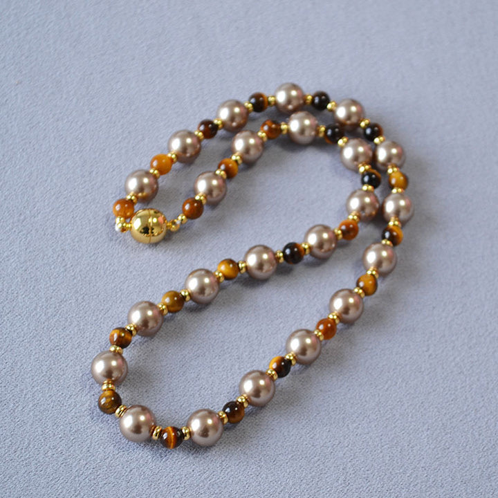Women’s Retro Tiger’s Eye Beaded Necklace – Brown & Coffee Vintage Pearl Chain