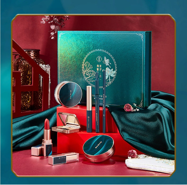 💄 8-Piece Lipstick & Cushion Foundation Makeup Gift Set – Hydrating Full Face Beauty Kit (Ivory) ✨