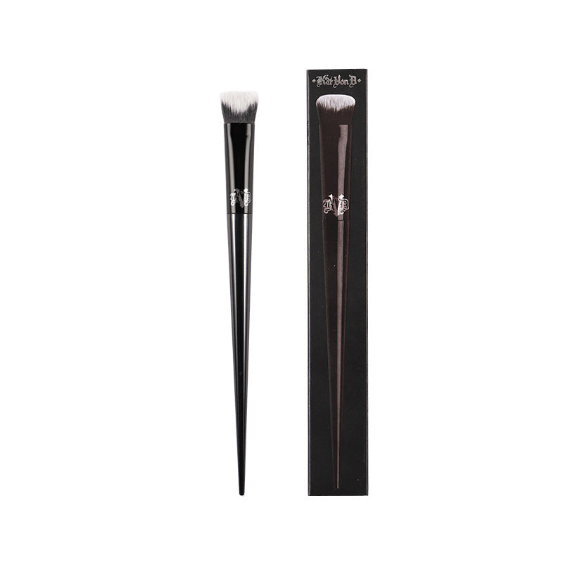✨ Plastic Handle Eye Shadow & Foundation Brush — Loose Powder Makeup Tool 💄