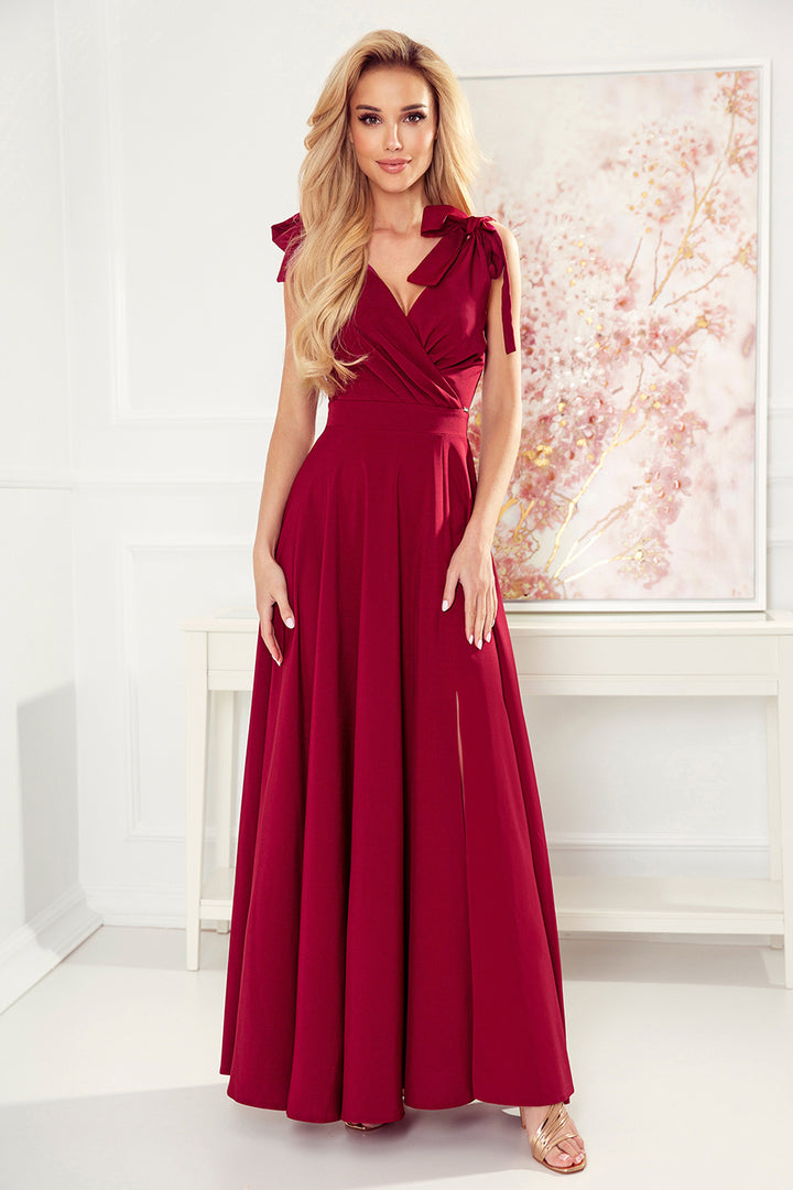 ELENA Long dress with a neckline and ties on the shoulders - Burgundy color