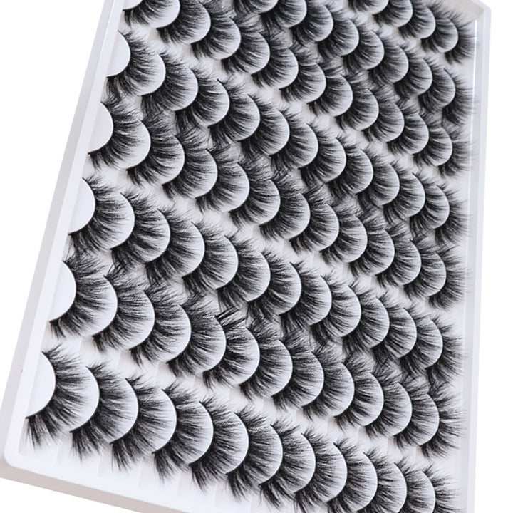 👁️✨ 3D False Eyelashes – Multi-Layered Realistic Soft & Comfortable Reusable Lashes
