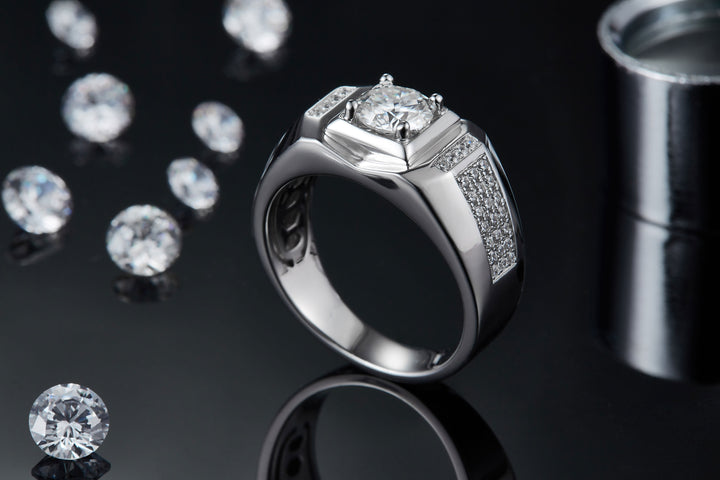 💍 Men’s 1-Carat Moissanite Ring – Platinum-Plated S925 Silver (7g, Sizes 5–9) 💍