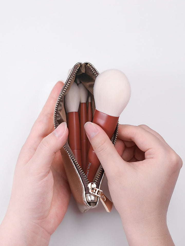 ✨ Super Soft Beginner Mini Makeup Brush Set — Berry Series (6 Pieces) 💄🍓