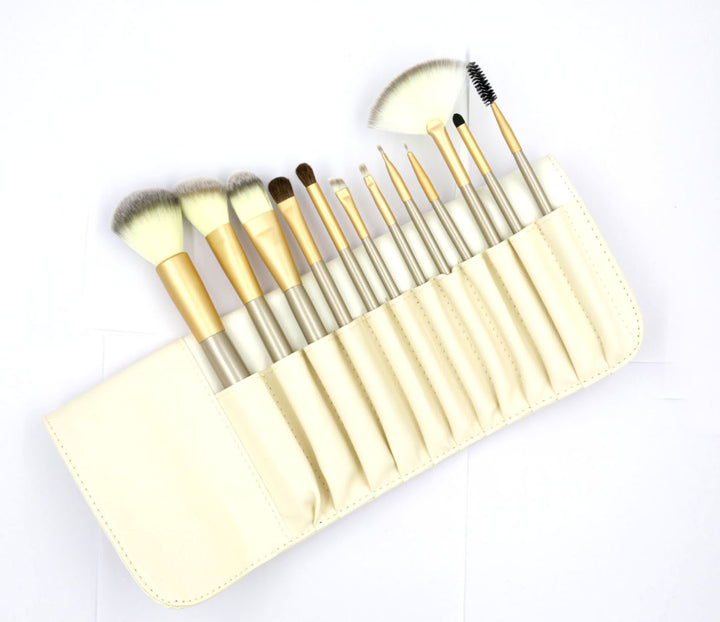 ✨ White Pearl Makeup Brush Set (12 / 18 / 24 PCS) 💄