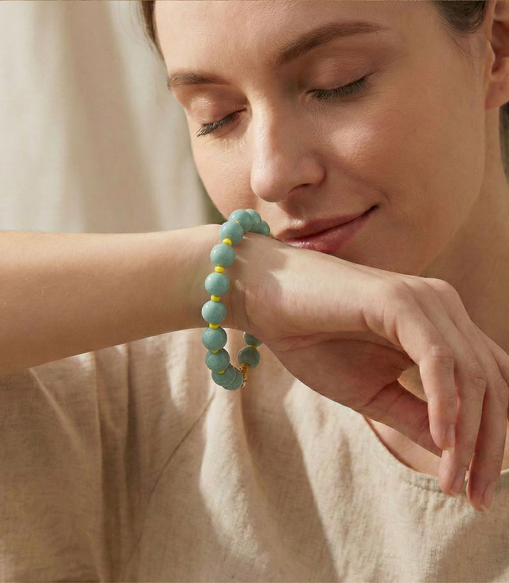 Chinese Herbal Bead Bracelet – Lightweight Traditional Wellness Jewelry