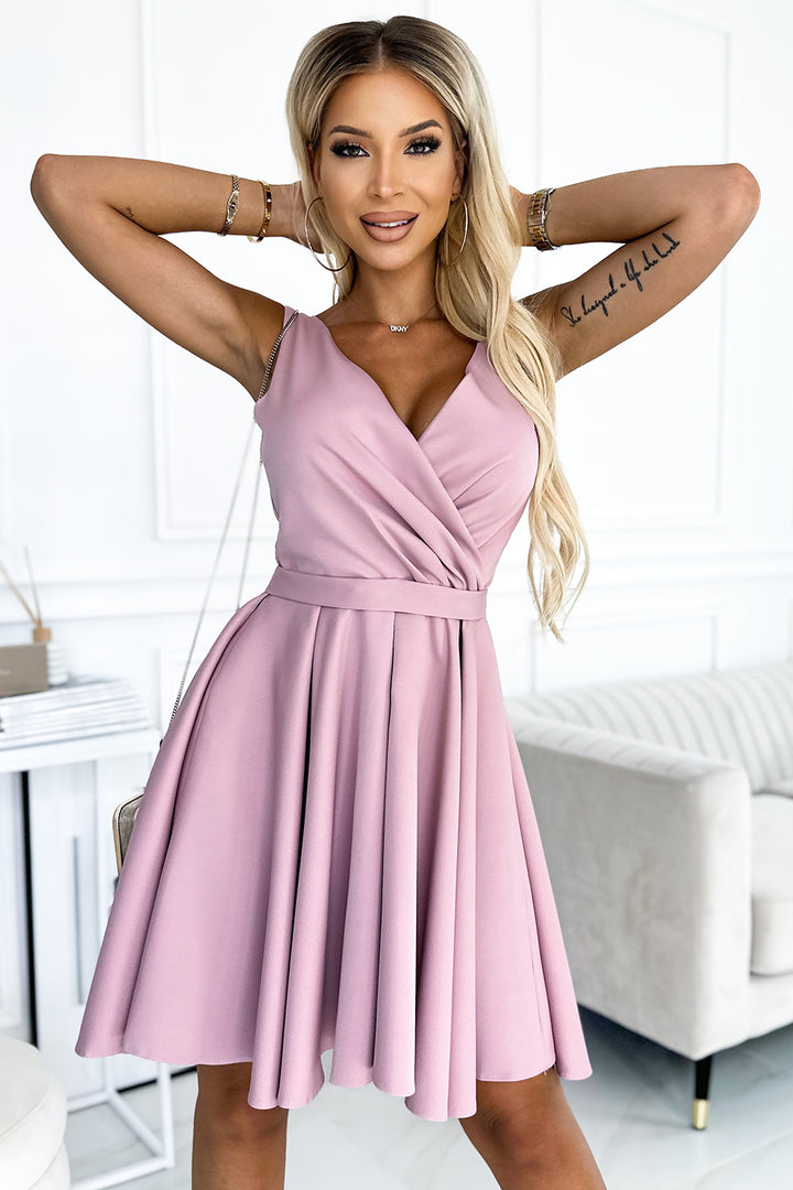 Dress with longer back; neckline and belt - dirty pink