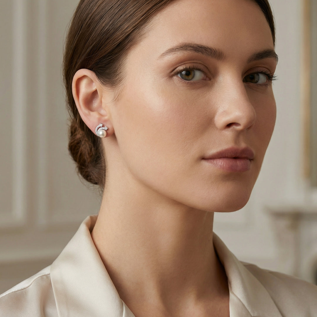 ✨ 925 Sterling Silver White Pearl Wave Stud Earrings with Princess-Cut & Pavé Accents ✨