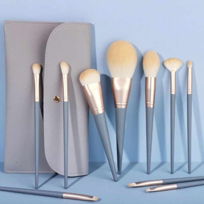 ✨ 10-Piece Complete Makeup Brush Set — Foundation, Powder & Eyeshadow 💄