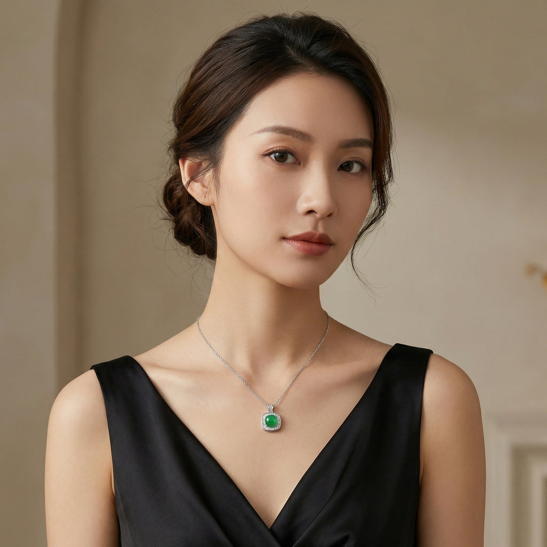 925 Sterling Silver Round Green Jade Pendant Necklace – Baguette-Cut Diamond Halo