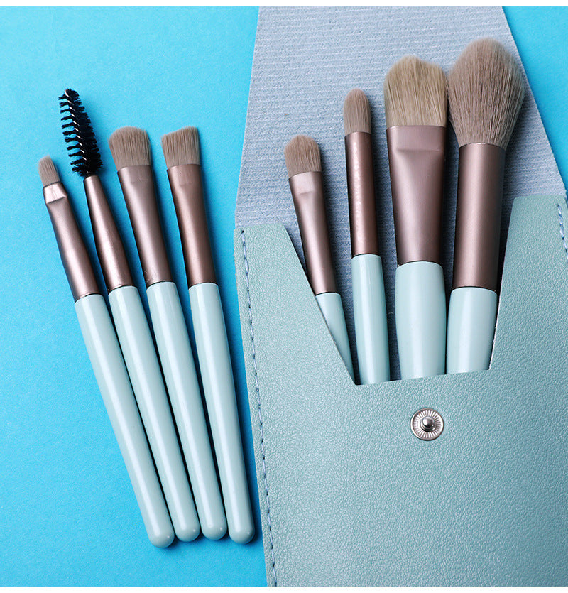 ✨ Portable 8-Piece Makeup Brush Set — Soft Hair Beauty Tools 💄