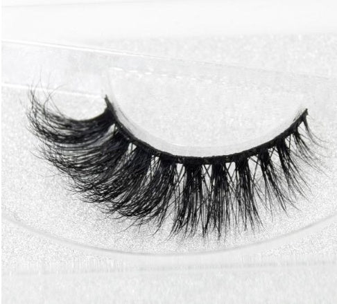 👁️✨ Faux Aurelia Eye Lashes – Soft Glam Wispy False Eyelashes