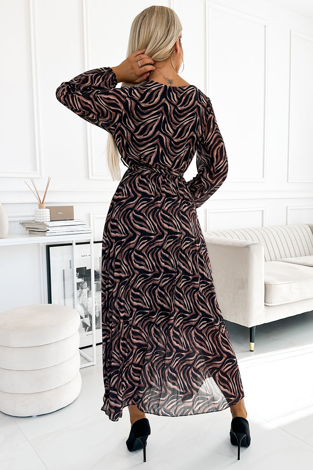 Pleated chiffon long dress with a neckline; long sleeves and a belt - brown zebra