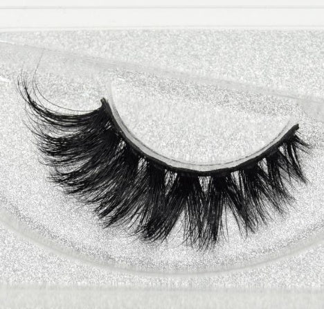 👁️✨ Faux Aurelia Eye Lashes – Soft Glam Wispy False Eyelashes