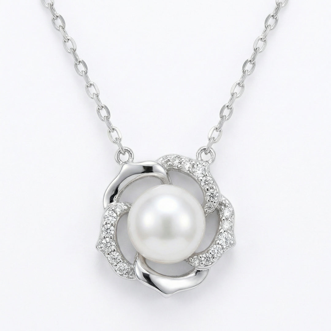 ✨ 925 Sterling Silver Pearl Flower Necklace