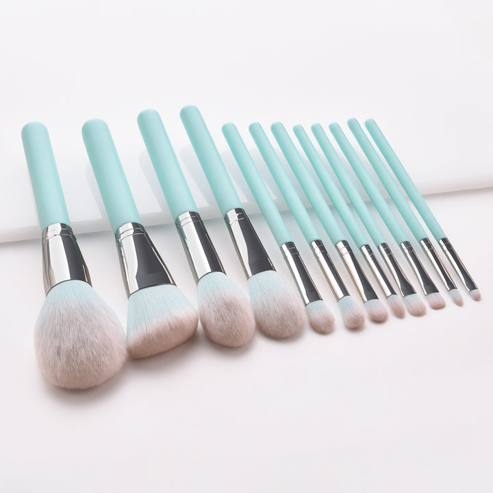 ✨ 12-Piece Light Blue Makeup Brush Set — Wooden Handle Beauty Tools 💄💙